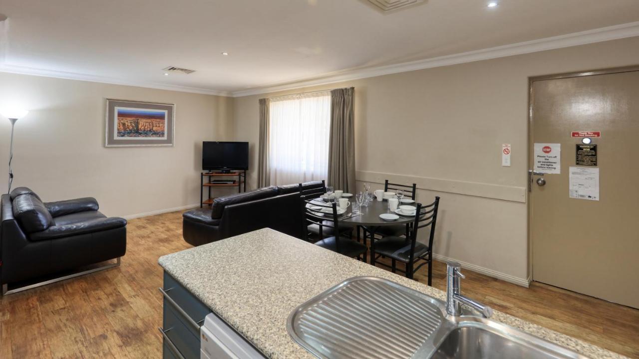 تامفورث Edward Parry Motel And Apartments المظهر الخارجي الصورة