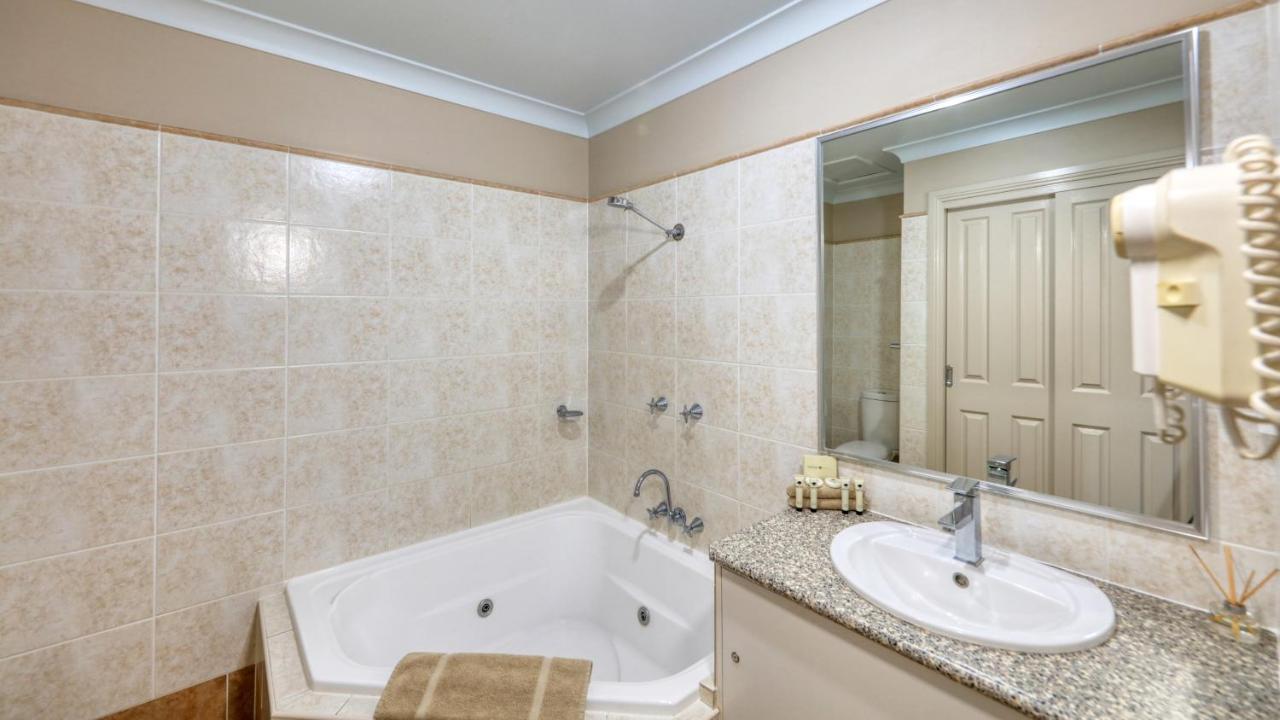 تامفورث Edward Parry Motel And Apartments المظهر الخارجي الصورة