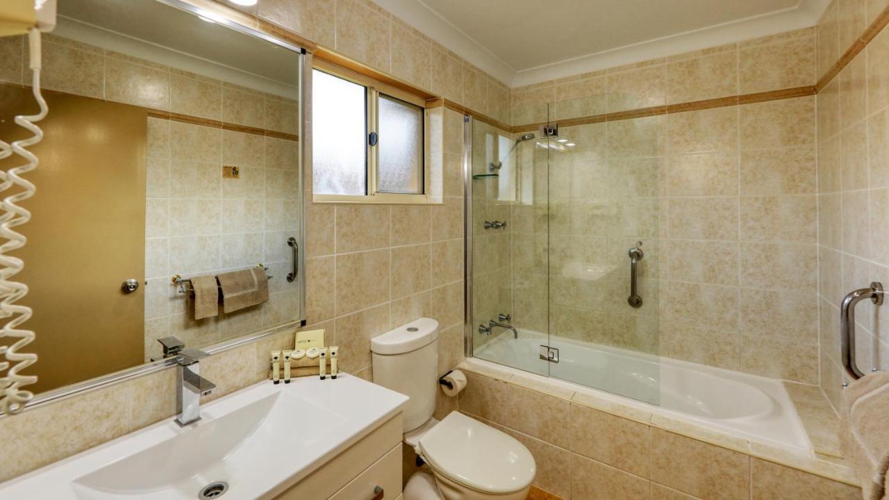 تامفورث Edward Parry Motel And Apartments المظهر الخارجي الصورة